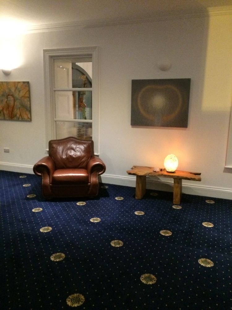 The Beara Coast Hotel Castletownbere Exterior photo