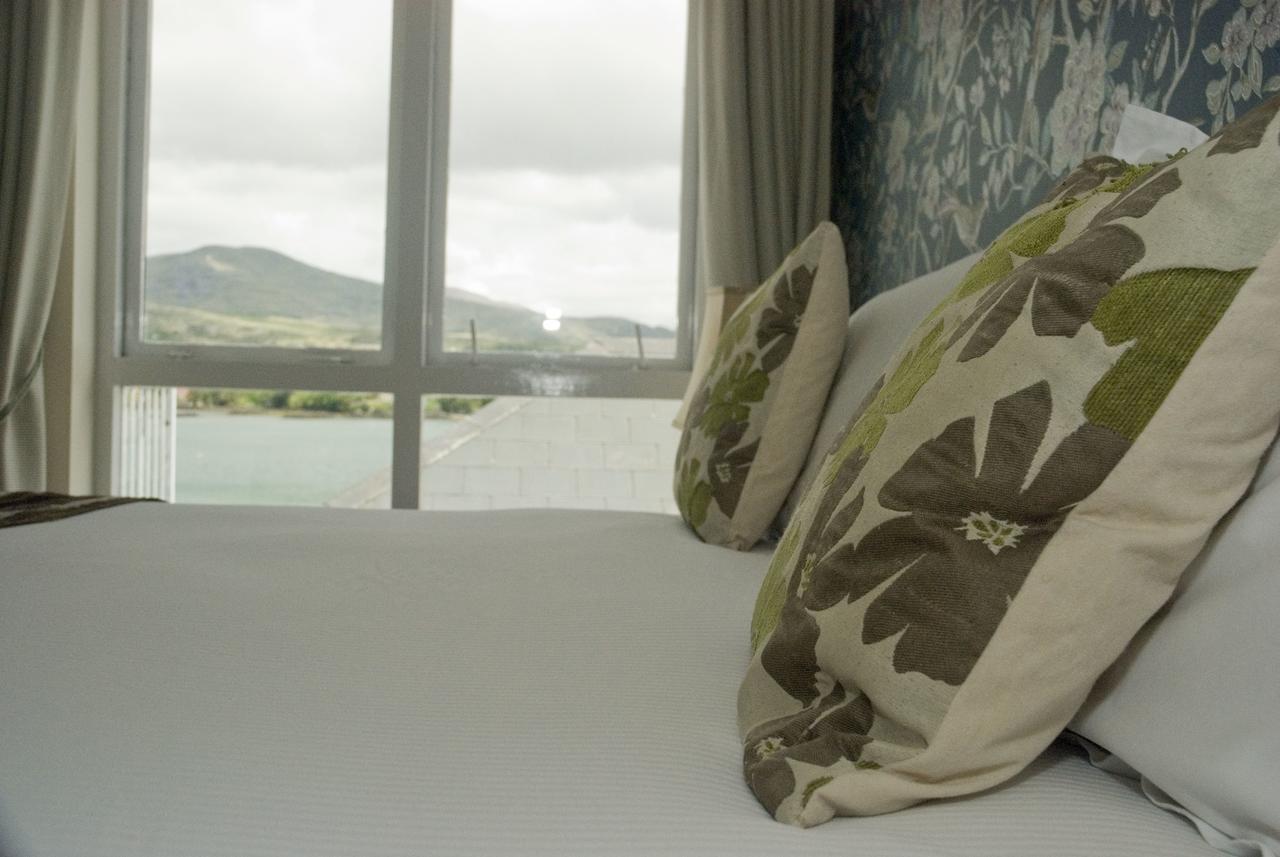 The Beara Coast Hotel Castletownbere Exterior photo